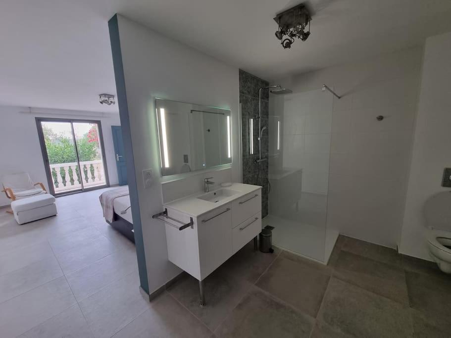 Maison A St Mitre Saint-Mitre-les-Remparts Ngoại thất bức ảnh